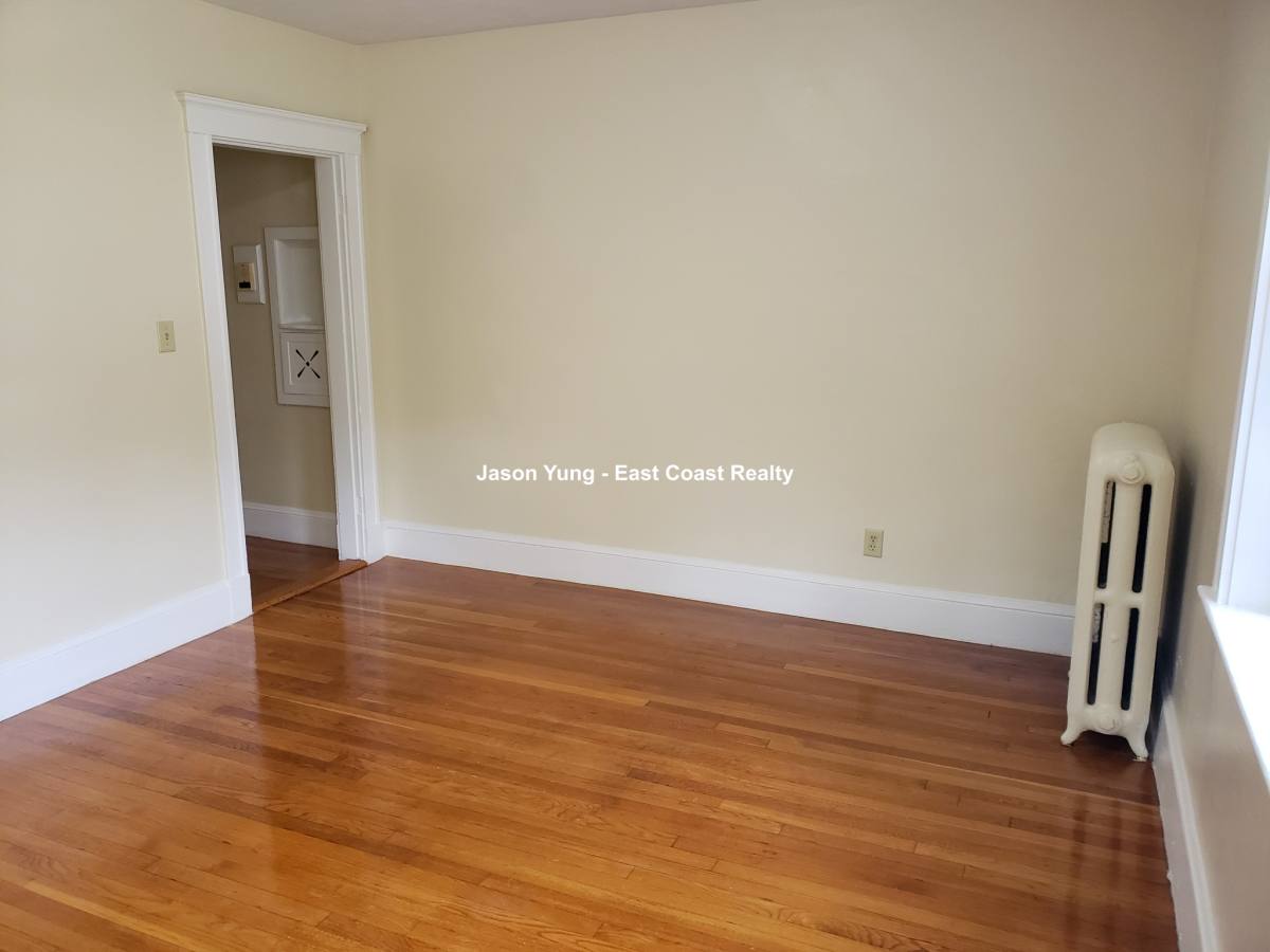 Apartment for rent at 14 Russell St #24, Quincy, MA 02169