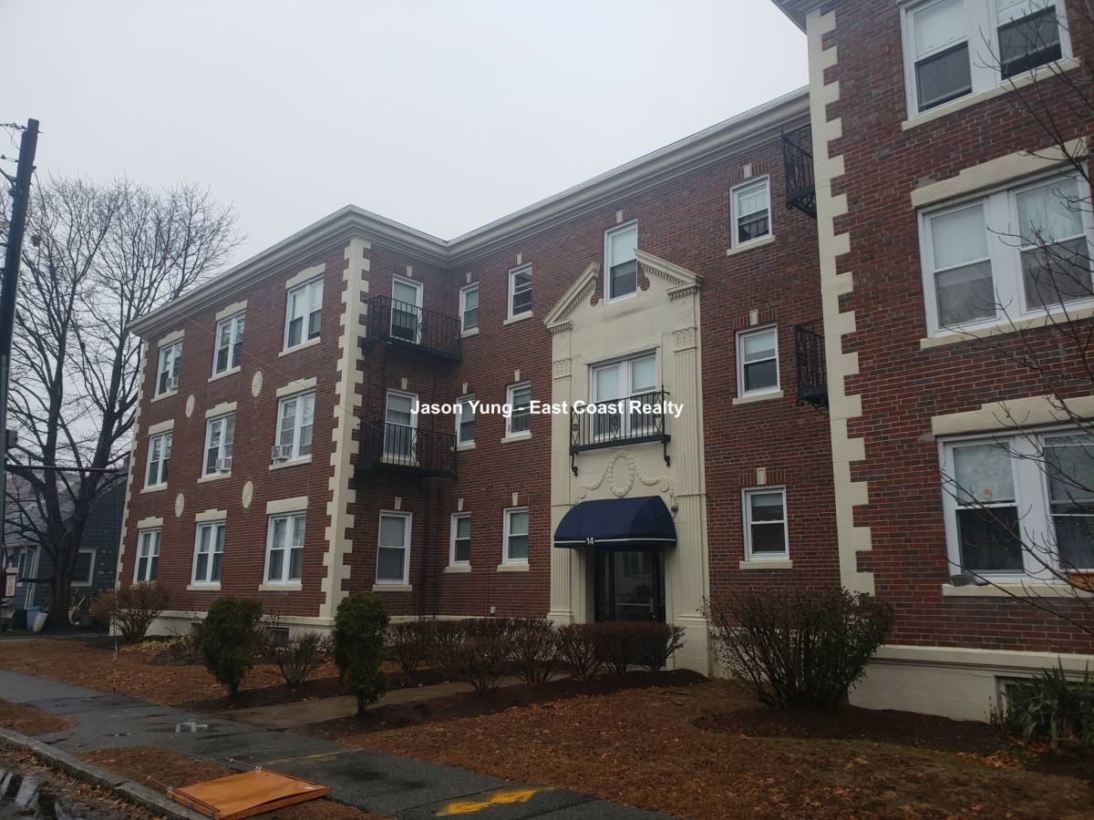 Apartment for rent at 14 Russell St #24, Quincy, MA 02169