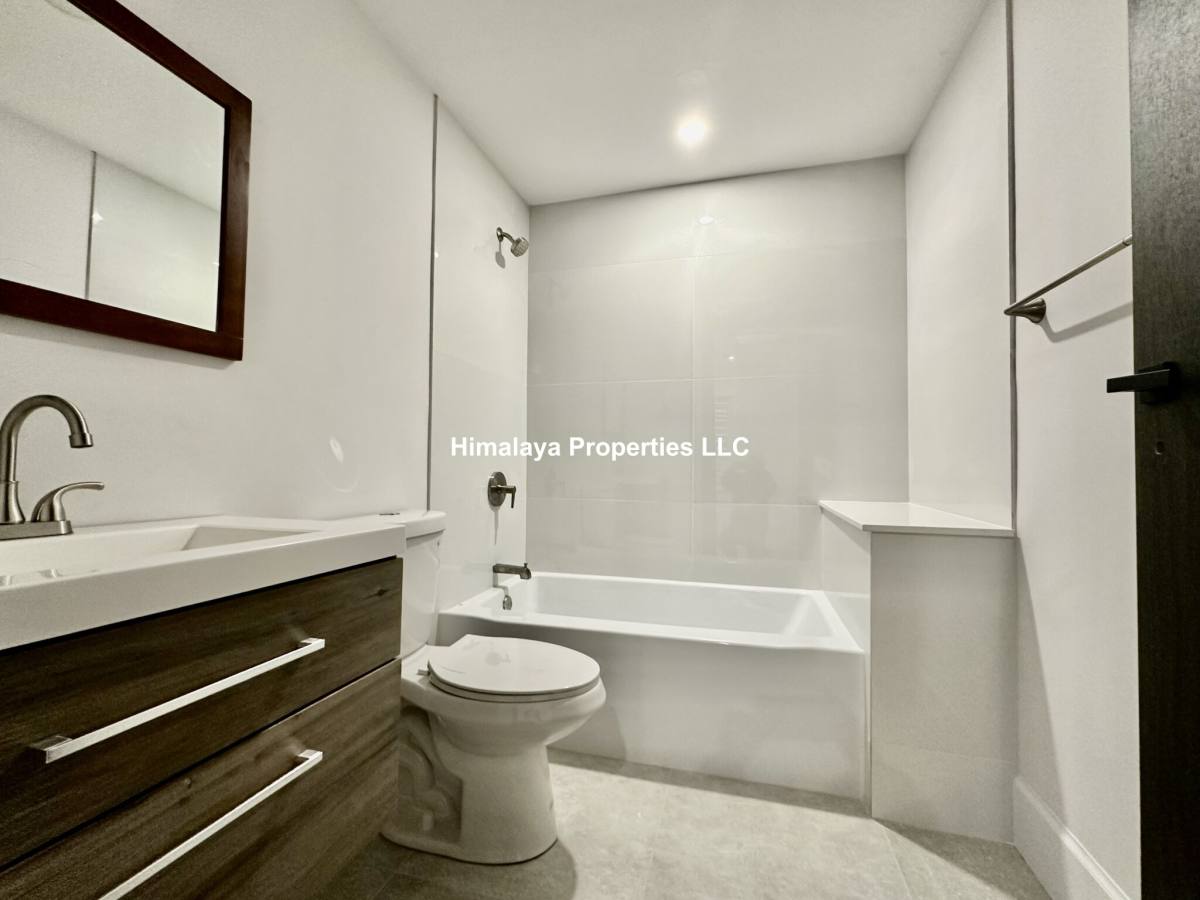Apartment for rent at 100 Mount Pleasant Ave #3, Roxbury, MA 02119
