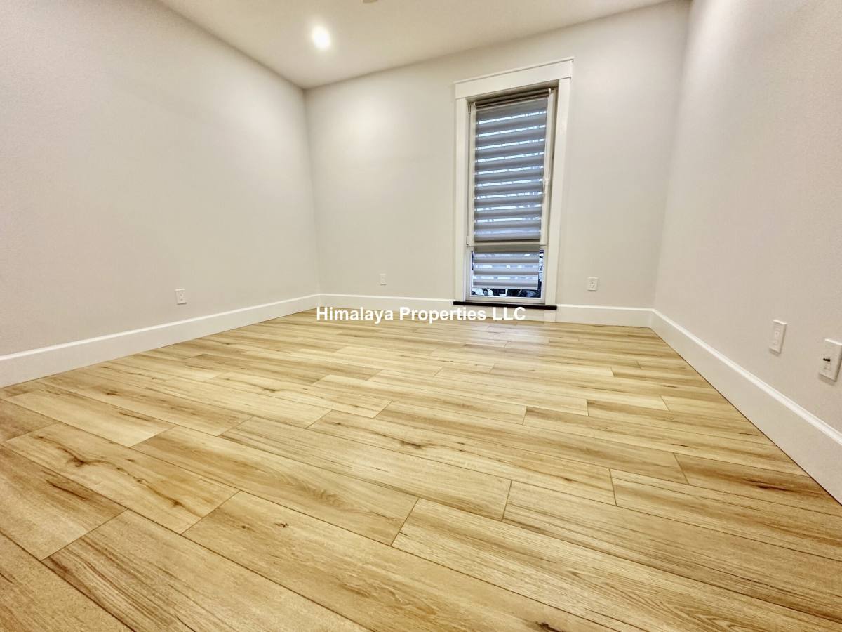 Apartment for rent at 100 Mount Pleasant Ave #3, Roxbury, MA 02119