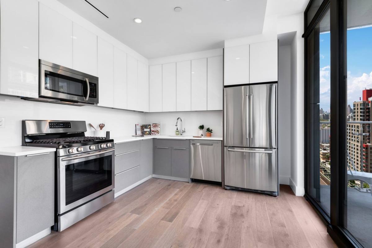 Apartment for rent at 42-10 27 St, Long Island City, NY 11101