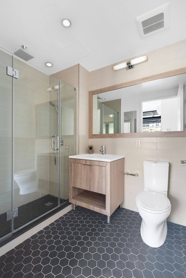 Apartment for rent at 42-10 27 St, Long Island City, NY 11101