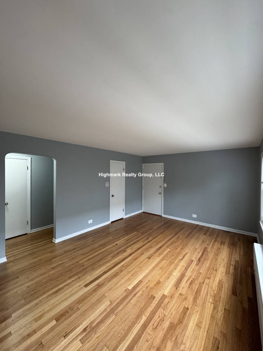 Apartment for rent at 2752 W N Shore Ave #1WW, Chicago, IL 60645
