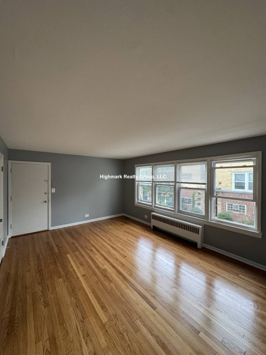 Apartment for rent at 2752 W N Shore Ave #1WW, Chicago, IL 60645