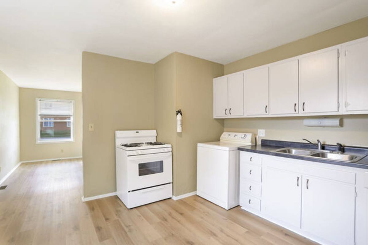 Apartment for rent at 210 212 Birch St, Champaign, IL 61820