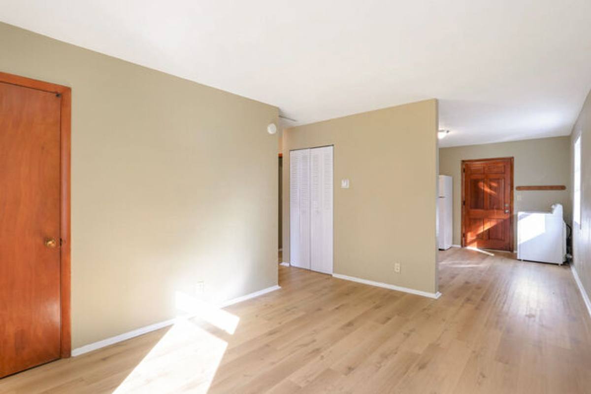 Apartment for rent at 210 212 Birch St, Champaign, IL 61820