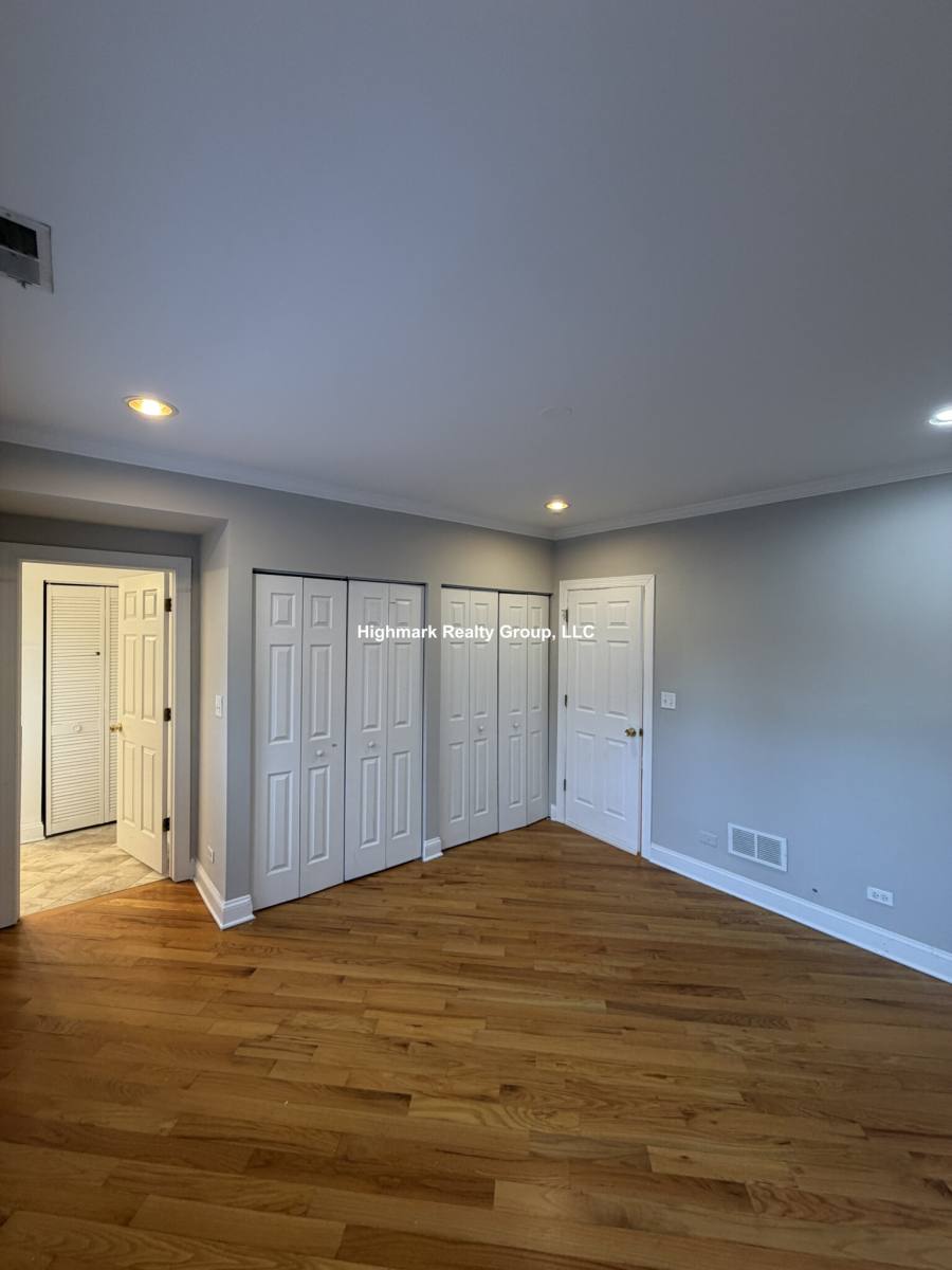 Condo for rent at 2242 W Morse Ave #G1, Chicago, IL 60645