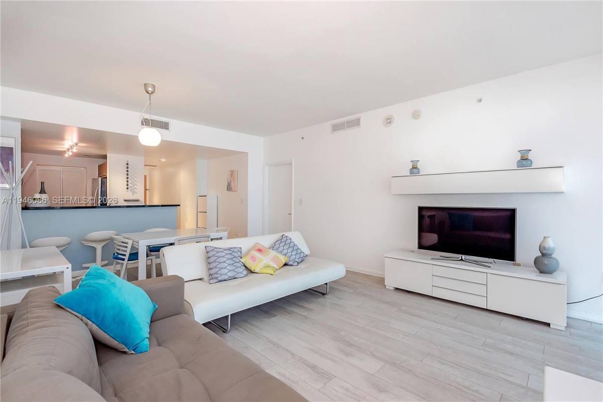 Condo for rent at 253 NE 2nd St #907, Miami, FL 33132