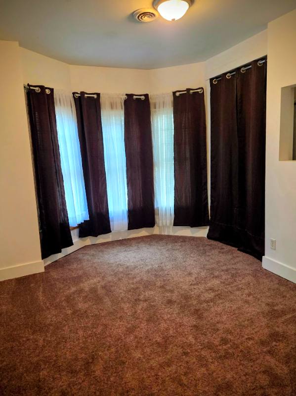 Apartment for rent at 25 Lexington Ave, Dayton, OH 45402