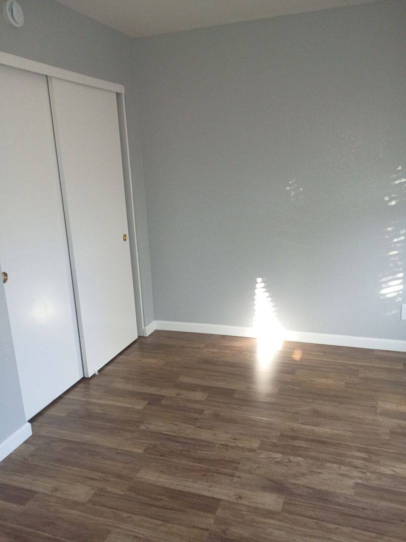 Apartment for rent at 598 N Walton Ave, Yuba City, CA 95993