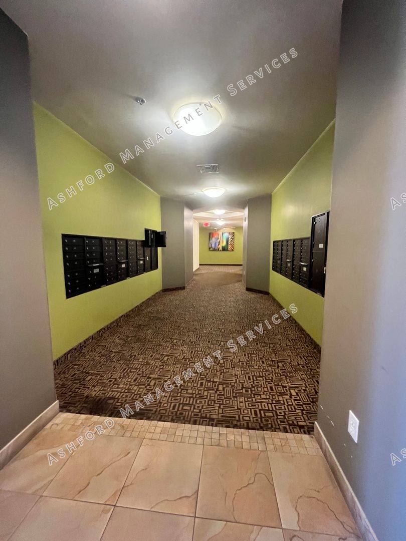 Condo for rent at 7291 N Scottsdale Rd, Paradise Valley, AZ 85253