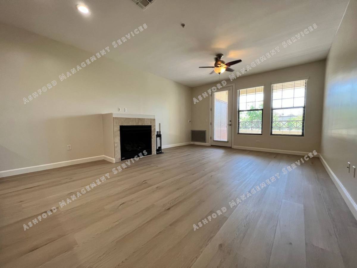 Condo for rent at 7291 N Scottsdale Rd, Paradise Valley, AZ 85253