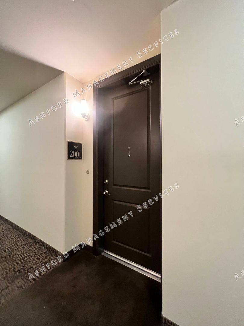 Condo for rent at 7291 N Scottsdale Rd, Paradise Valley, AZ 85253