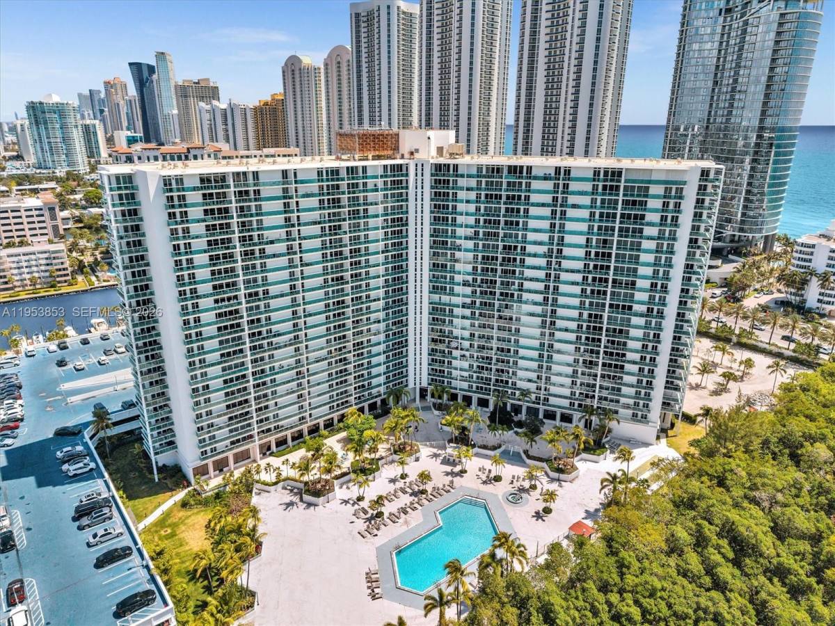 Apartment for rent at 100 Bayview Dr #223, North Miami Beach, FL 33160