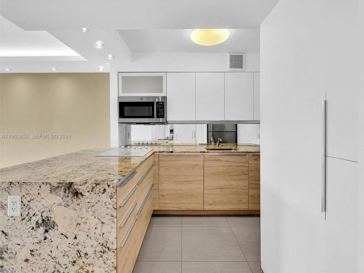 Apartment for rent at 100 Bayview Dr #223, North Miami Beach, FL 33160