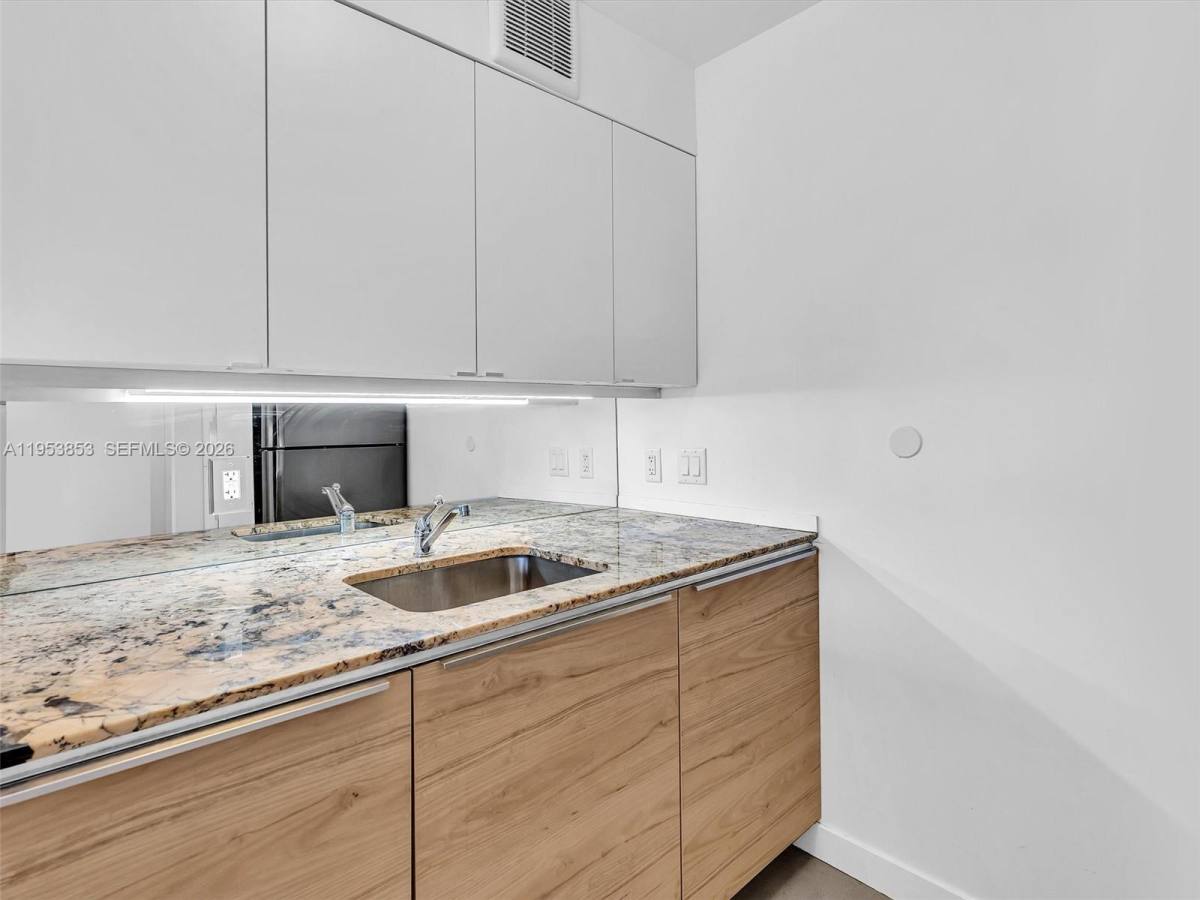 Apartment for rent at 100 Bayview Dr #223, North Miami Beach, FL 33160