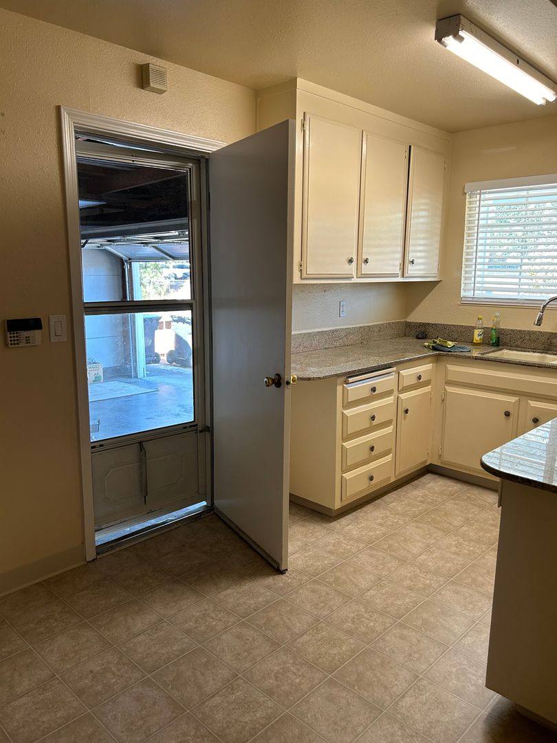 House for rent at 341 E Alaska, Fairfield, CA 94533
