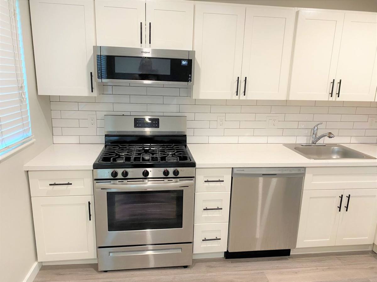 Apartment for rent at 1200 Alpine Rd, Walnut Creek, CA 94596