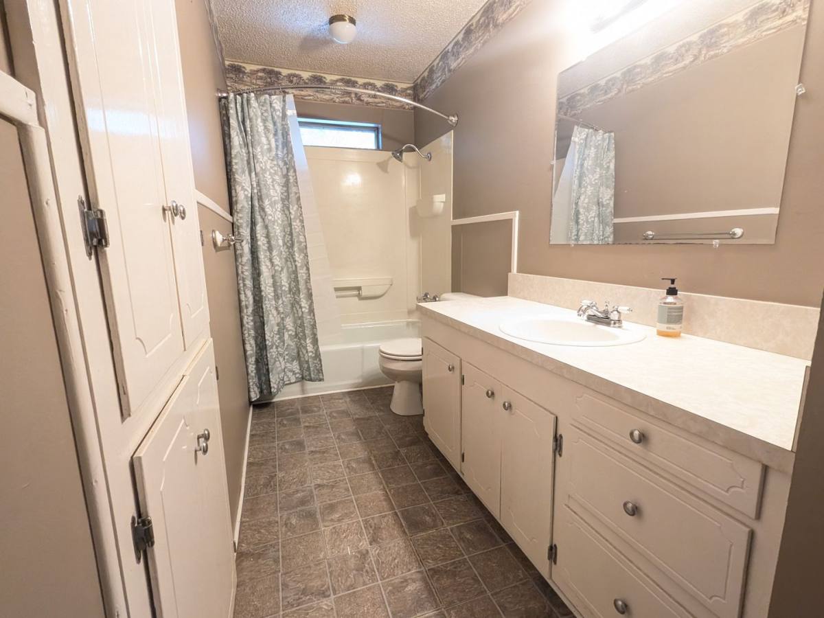 Apartment for rent at 1 Inwood Rd, Texarkana, TX 75501
