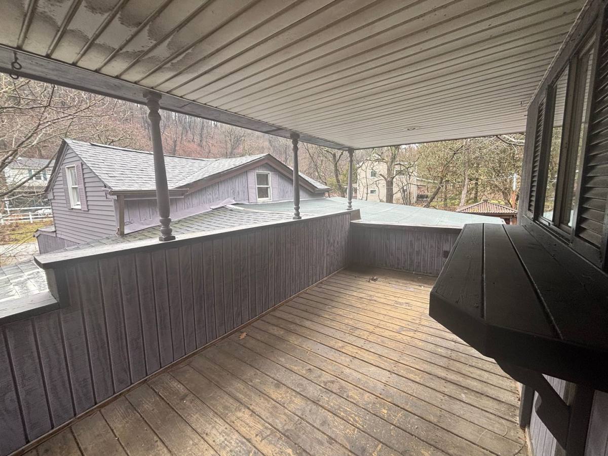 House for rent at 102 Eads St, Pittsburgh, PA 15210