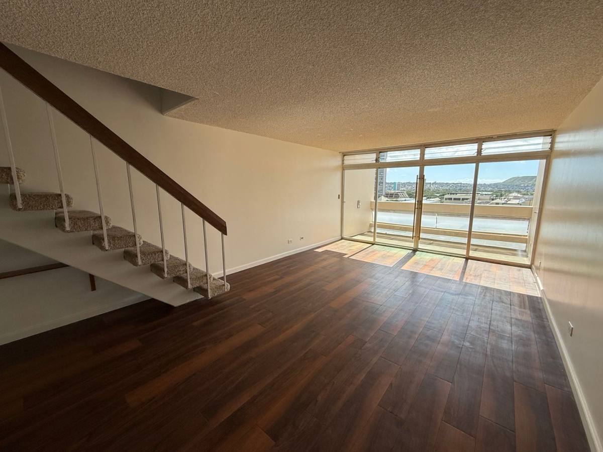 Apartment for rent at 500 University Ave, Honolulu, HI 96826