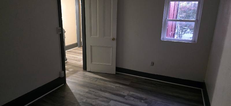 Townhouse for rent at 227 Hummel St, Harrisburg, PA 17104