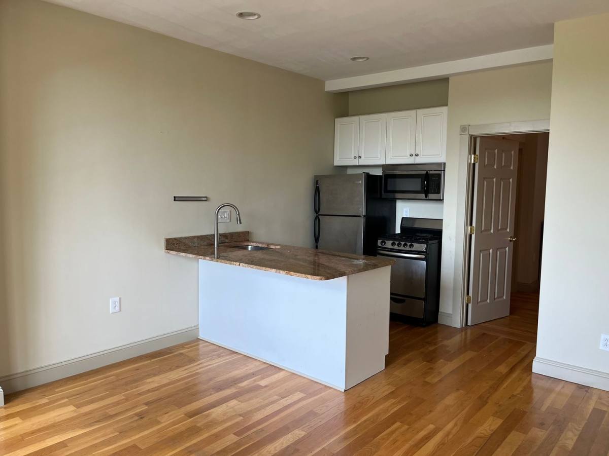 Apartment for rent at 436 Prospect St, New Haven, CT 06511