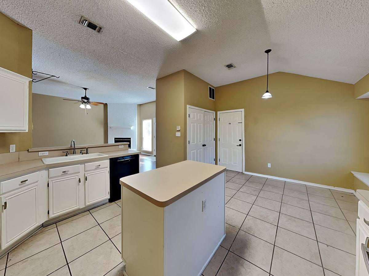 House for rent at 10517 Lone Pine Lane, Fort Worth, TX 76108