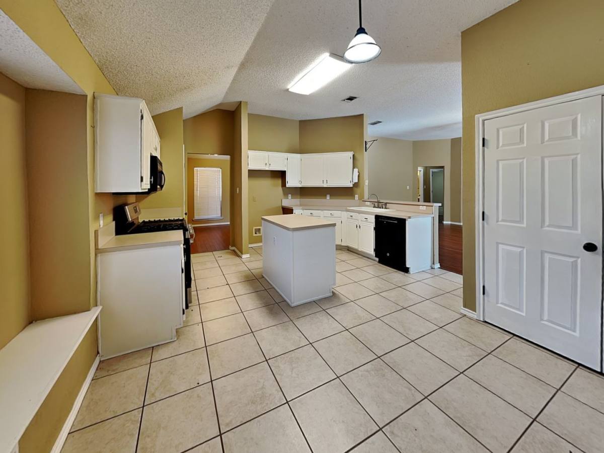 House for rent at 10517 Lone Pine Lane, Fort Worth, TX 76108