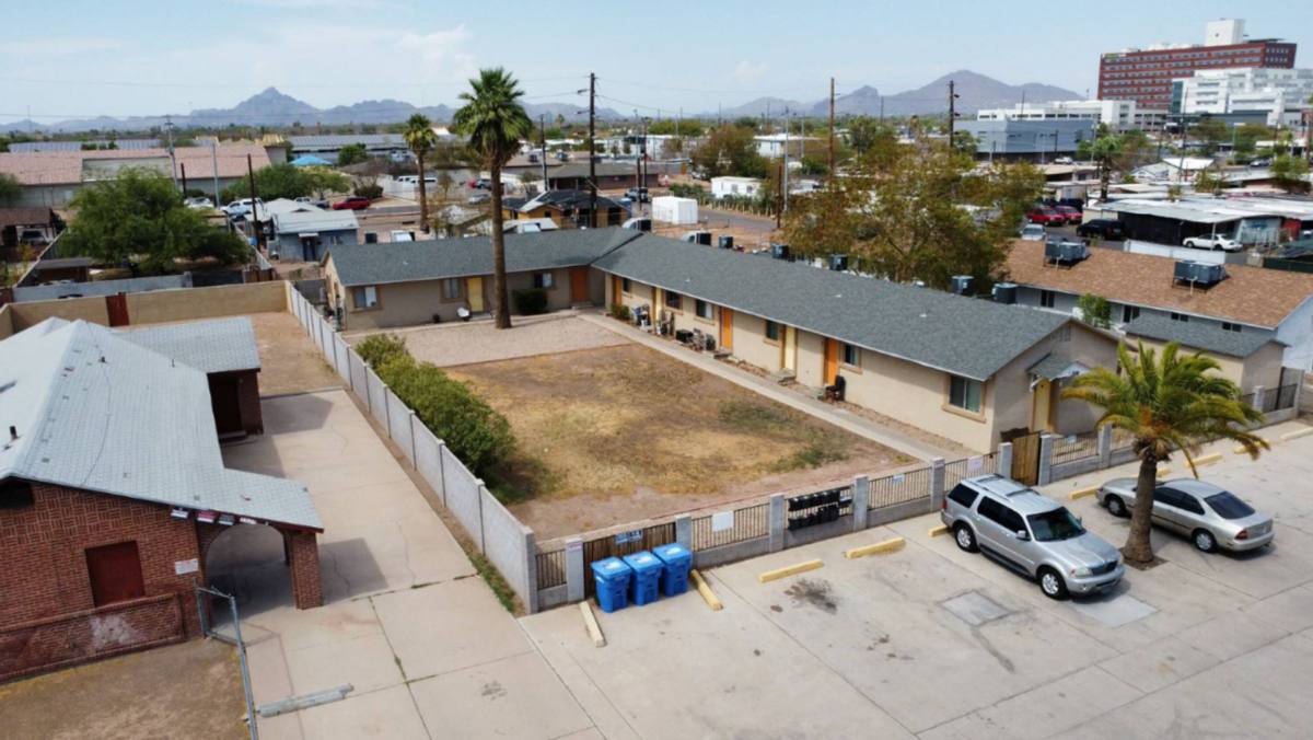 Apartment for rent at 2238 E Taylor St, Phoenix, AZ 85006