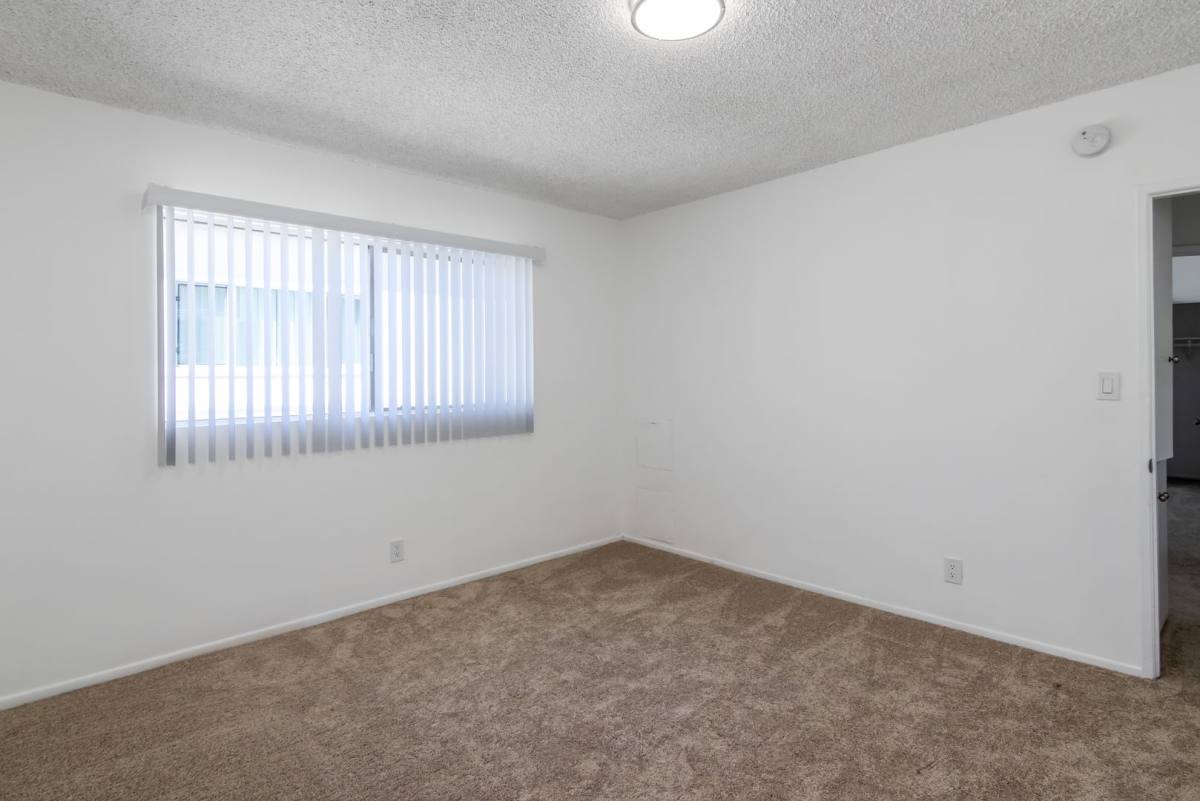 Apartment for rent at 4065 McLaughlin Ave, Los Angeles, CA 90066