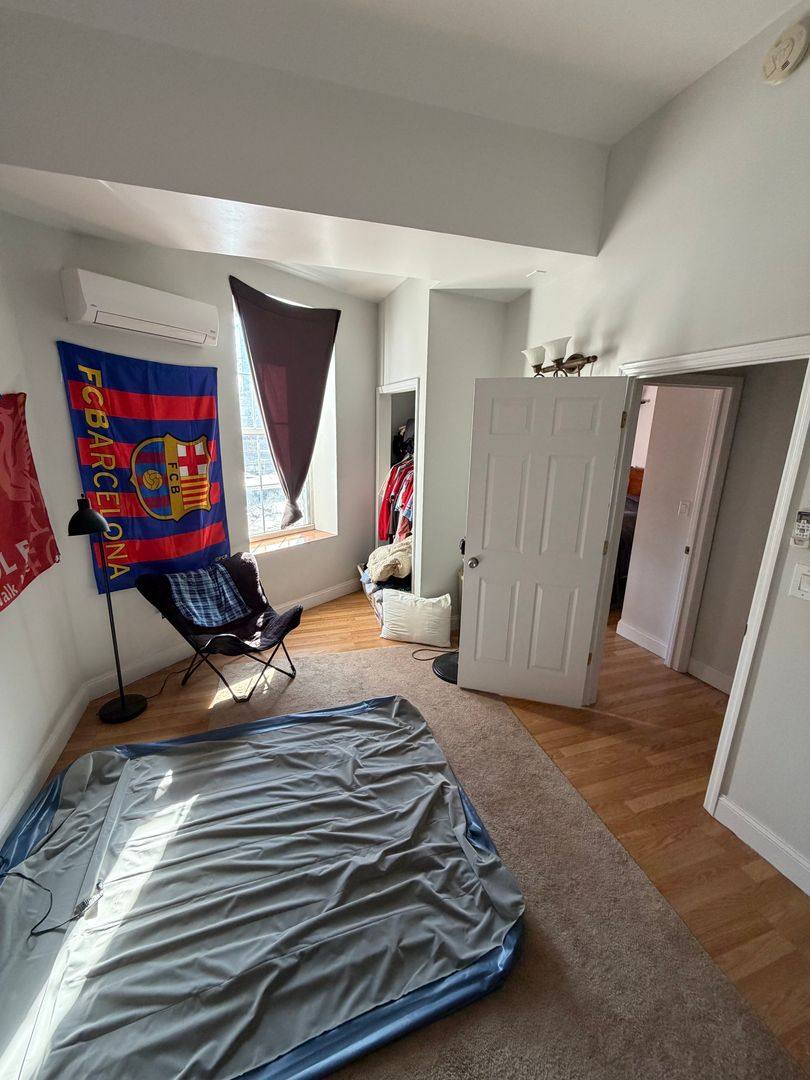 Apartment for rent at 1027 Ridge Ave, Philadelphia, PA 19123