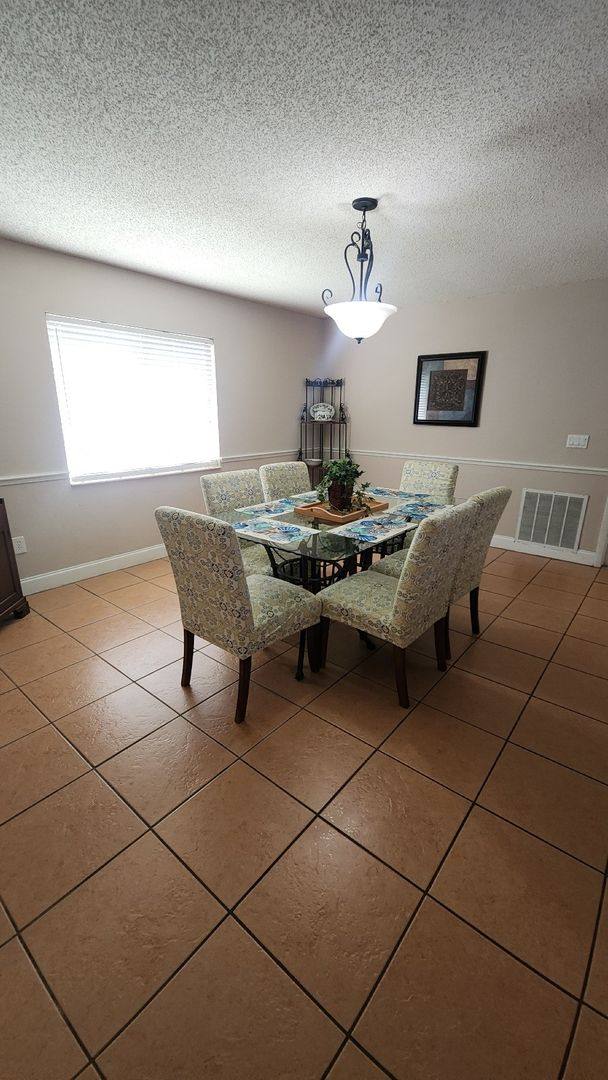 House for rent at 10 Blackfoot Court, Palm Coast, FL 32137