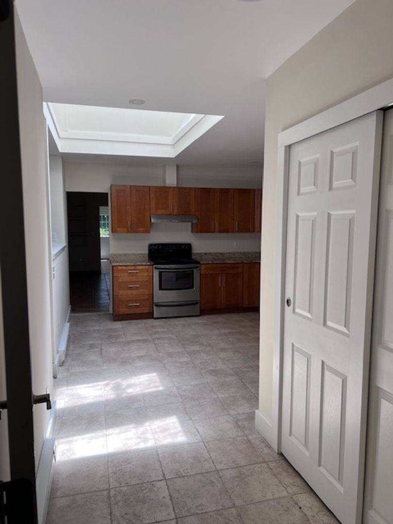 Apartment for rent at 14311 Rt9w, Ravena, NY 12143