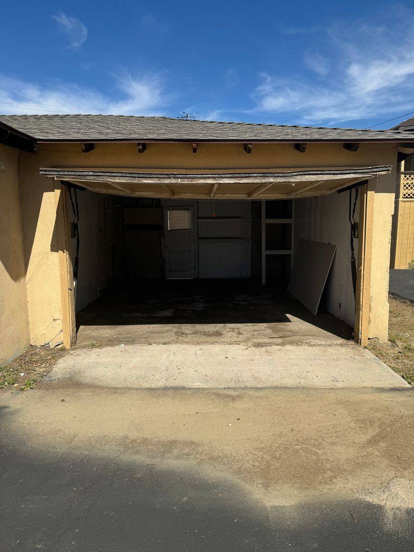 Apartment for rent at 10535 Anderson St, Loma Linda, CA 92354