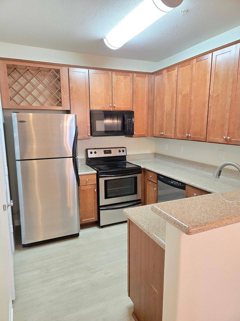 Apartment for rent at 4400 S Jones Bld, Las Vegas, NV 89103
