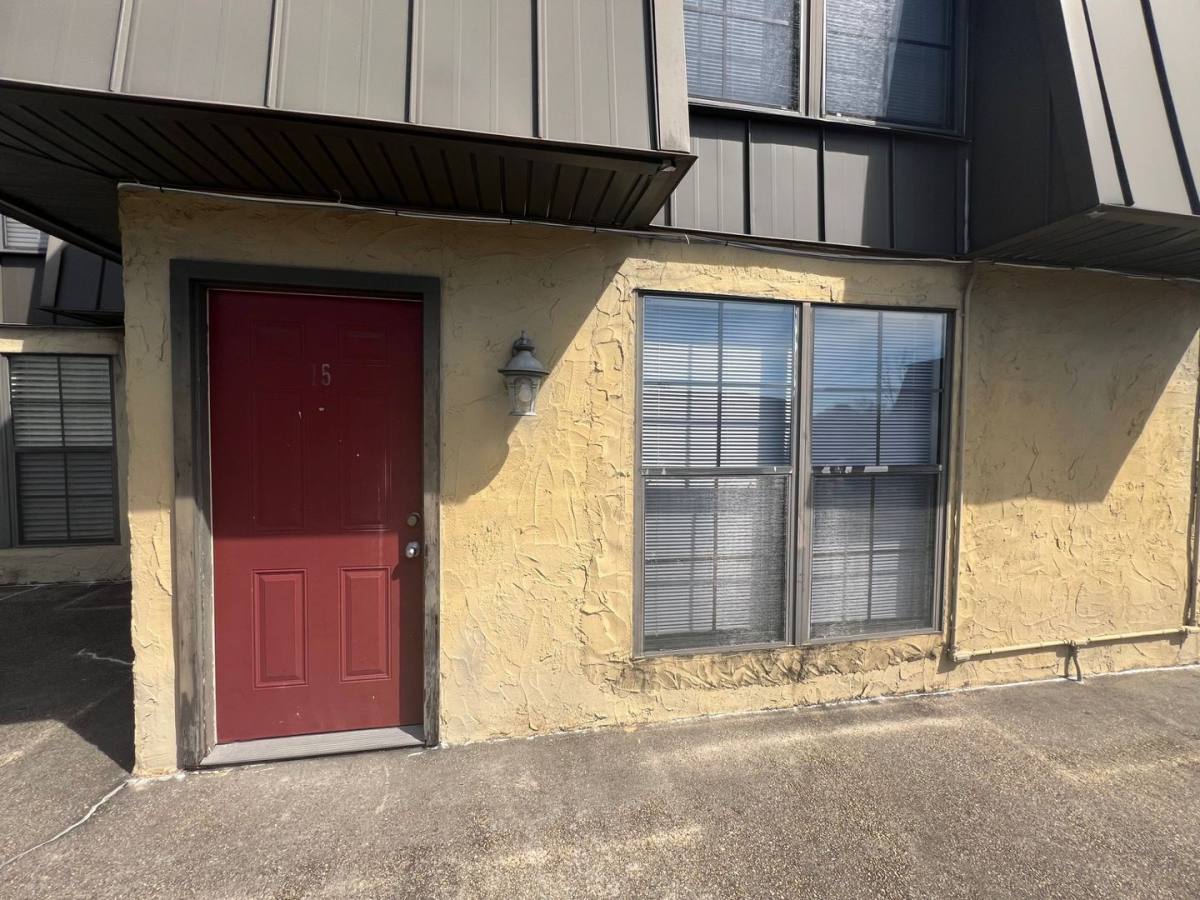 Condo for rent at 10286 W Winston, Baton Rouge, LA 70809