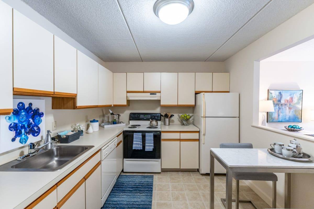 Apartment for rent at Shrewsbury Commons, 51 Commons Dr, Shrewsbury, MA 01545