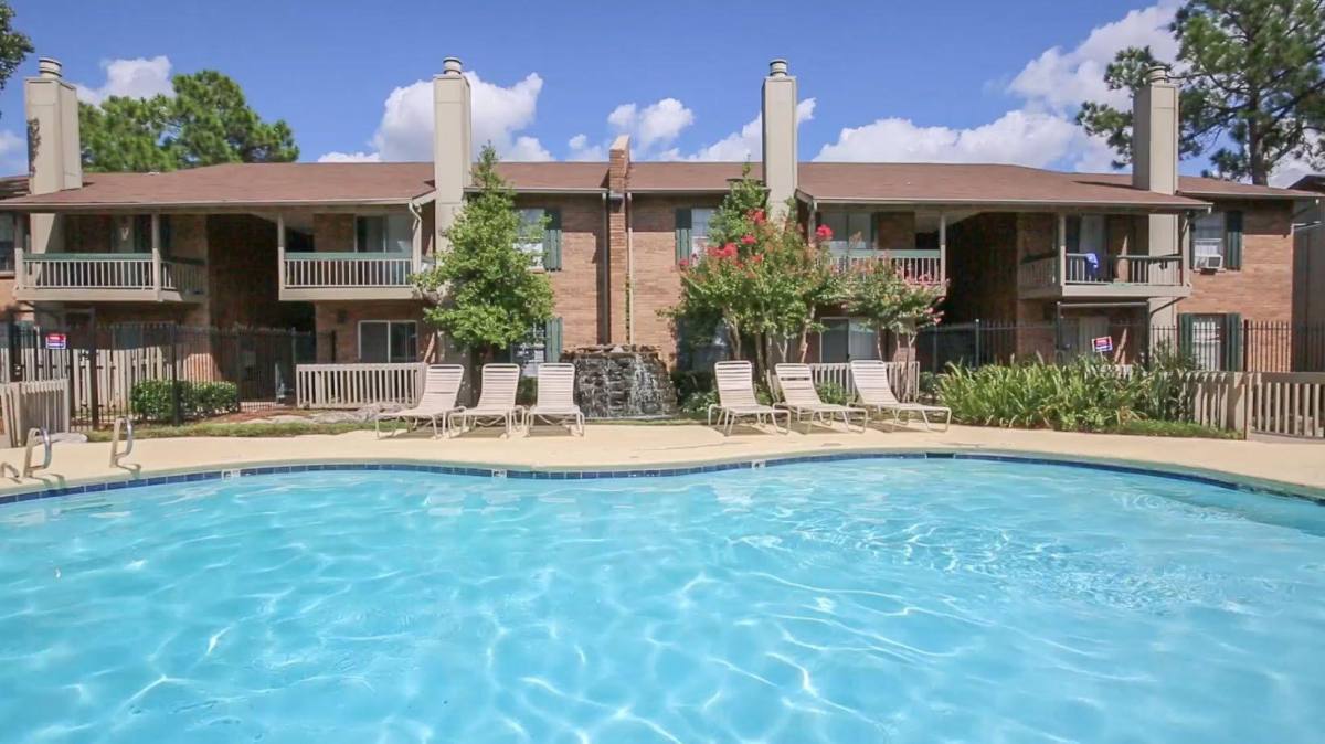 Apartment for rent at Darlington Oaks & Midtown Flats, 4801 S Braden Ave, Tulsa, OK 74135