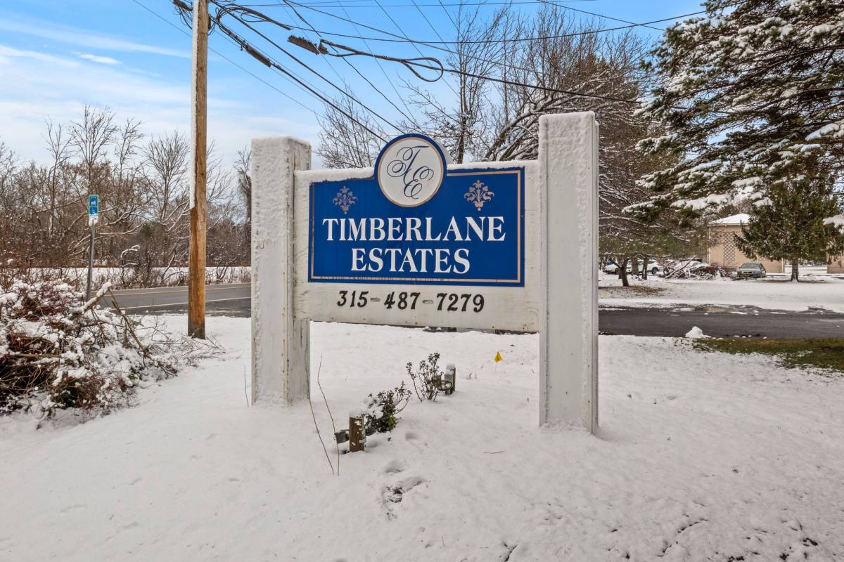 Townhouse for rent at 5000 Oak Crest Courtyard, Syracuse, NY 13219