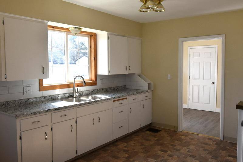 House for rent at 2422 Wiard S, Klamath Falls, OR 97603