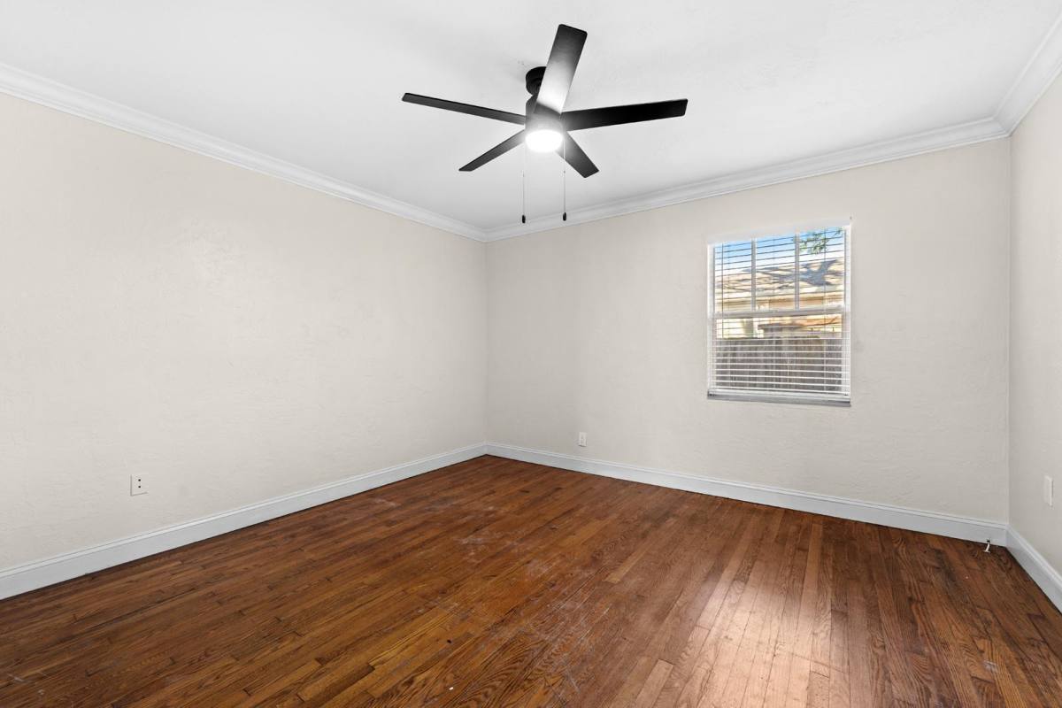 House for rent at 4514 9th Ave N, Saint Petersburg, FL 33713