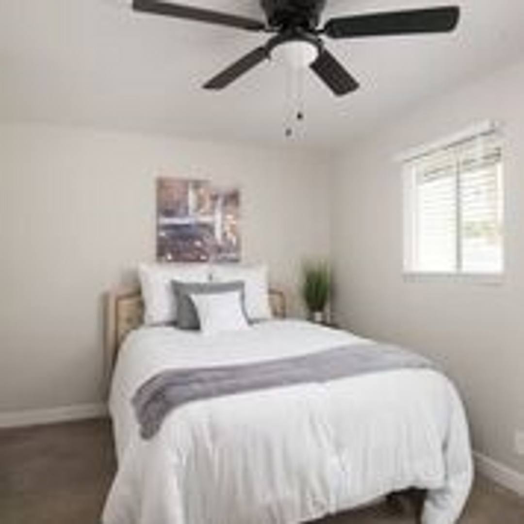 Apartment for rent at 3011 N 38th St, Phoenix, AZ 85018
