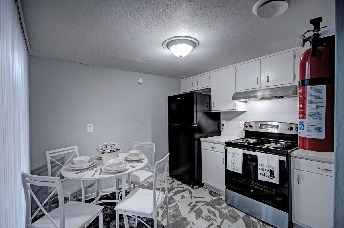 Apartment for rent at 225 W McDowell Rd, Jackson, MS 39204