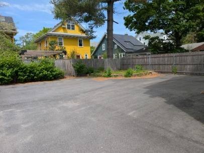 Apartment for rent at 228 Pleasant St, Providence, RI 02906
