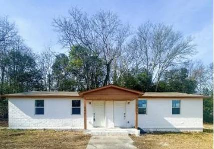 Apartment for rent at 1890 Moore St, Macon, GA 31204