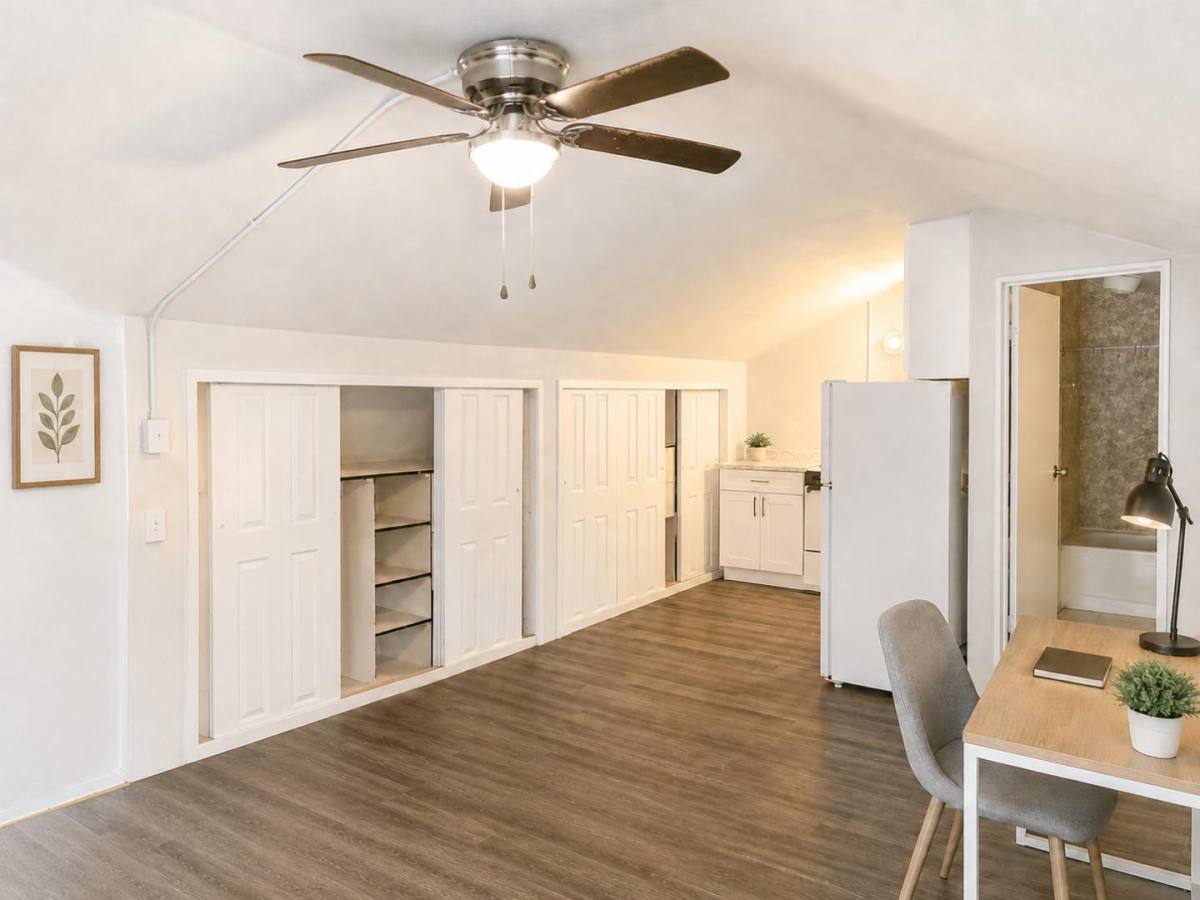 Apartment for rent at 1405 Moore St #14055, Commerce, TX 75428