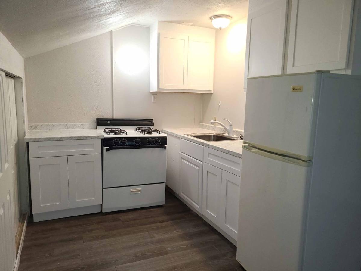 Apartment for rent at 1405 Moore St #14055, Commerce, TX 75428