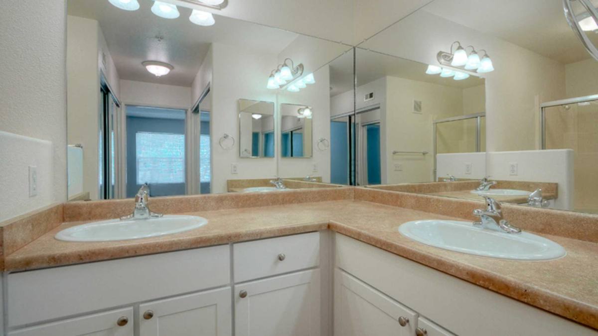 Apartment for rent at Ridgewood Village, 12435 Heatherton Court #15, San Diego, CA 92128