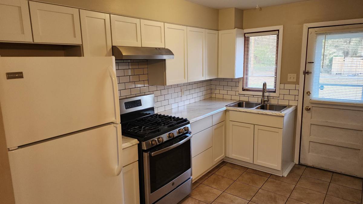 House for rent at 502 NE Freeman Ave, Topeka, KS 66616